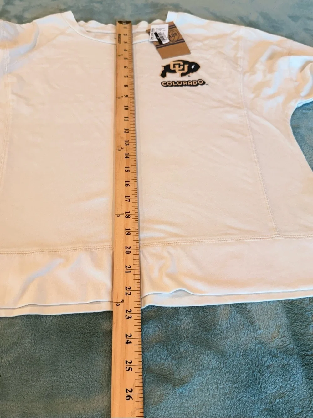 NWT Colorado Buffaloes Youth Small 4/6 Long Sleeve Tee Cream NCAA